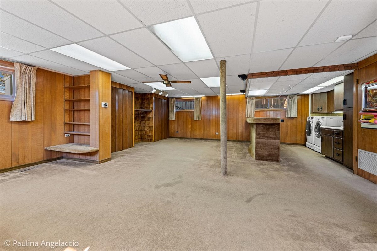 1454 Dayton Place, Des Plaines, IL 60018