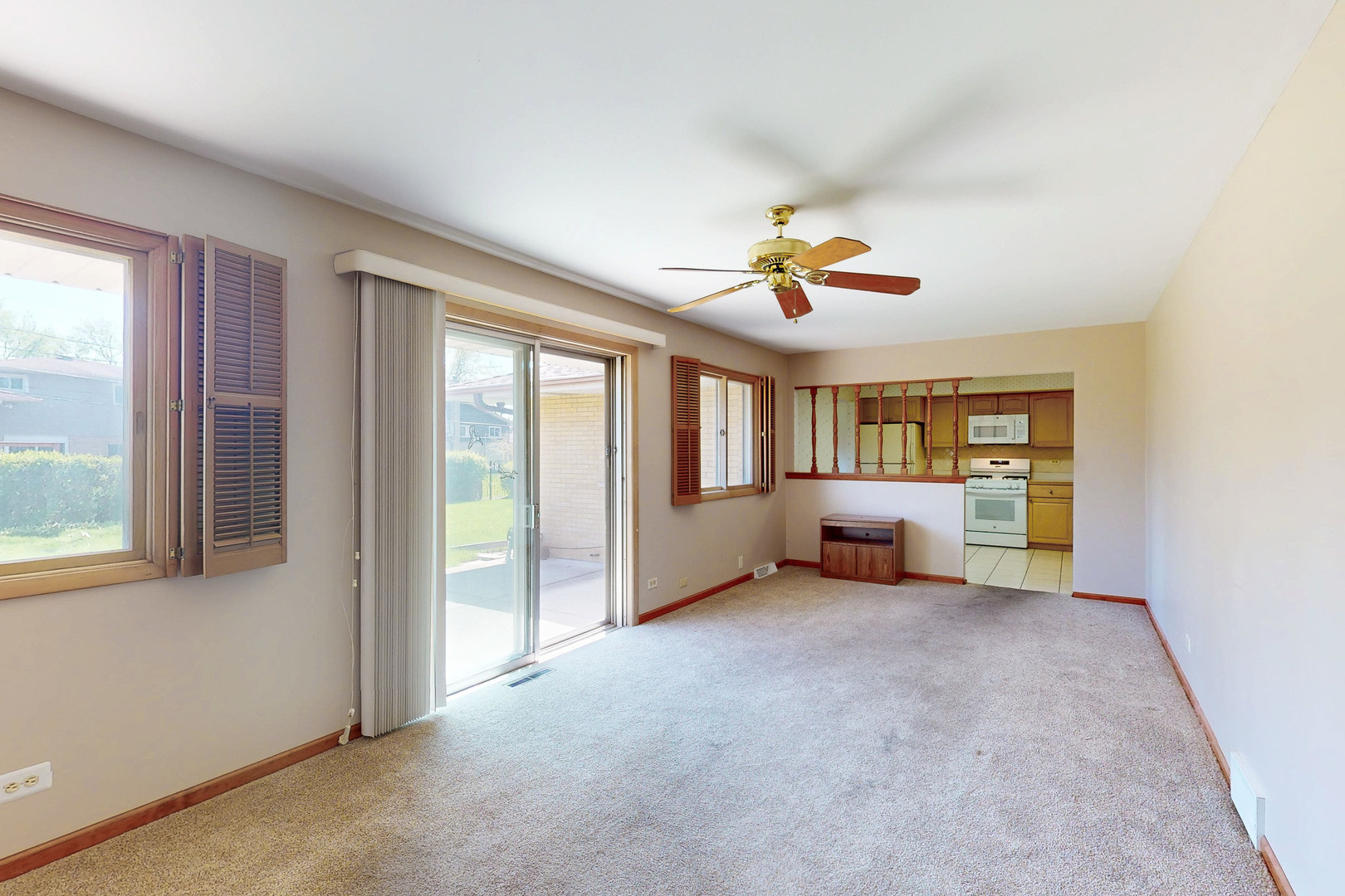 521 Sandy Lane, Des Plaines, IL 60016