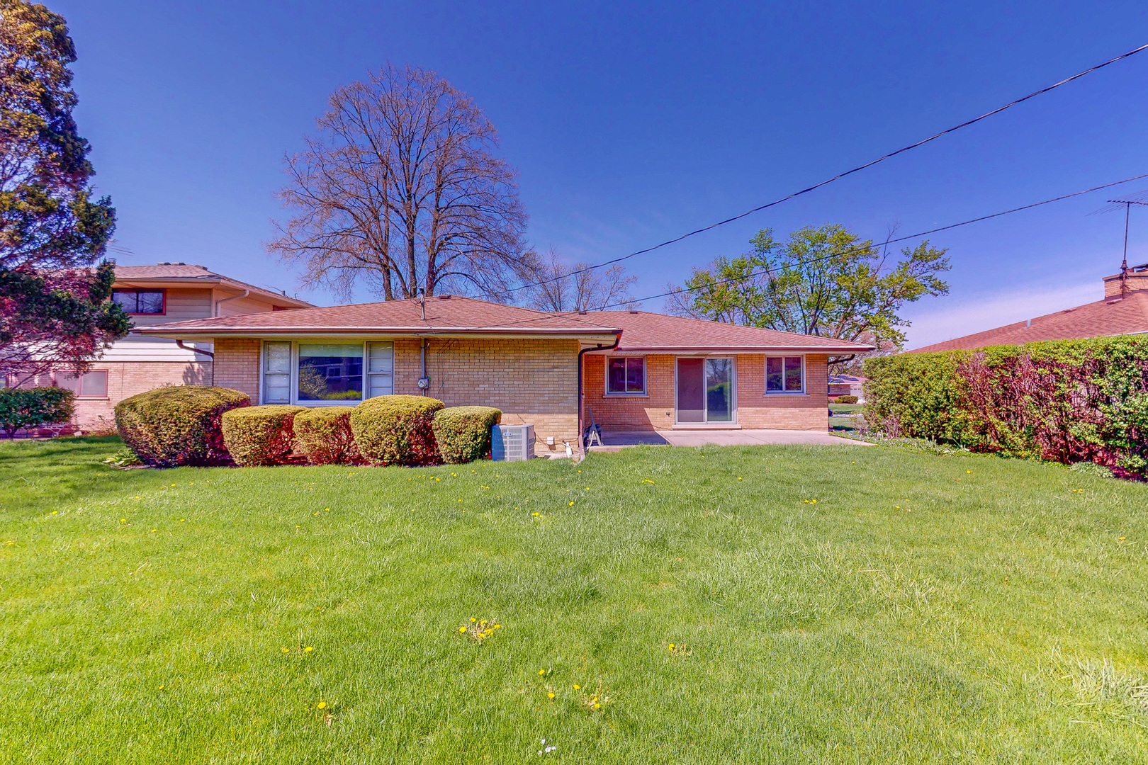 521 Sandy Lane, Des Plaines, IL 60016