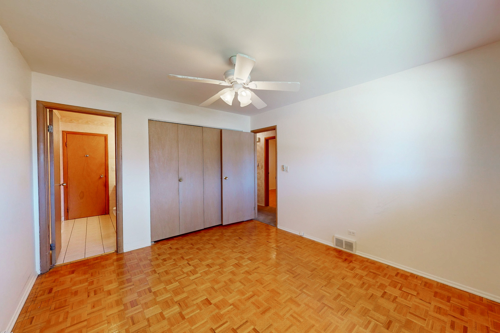 521 Sandy Lane, Des Plaines, IL 60016