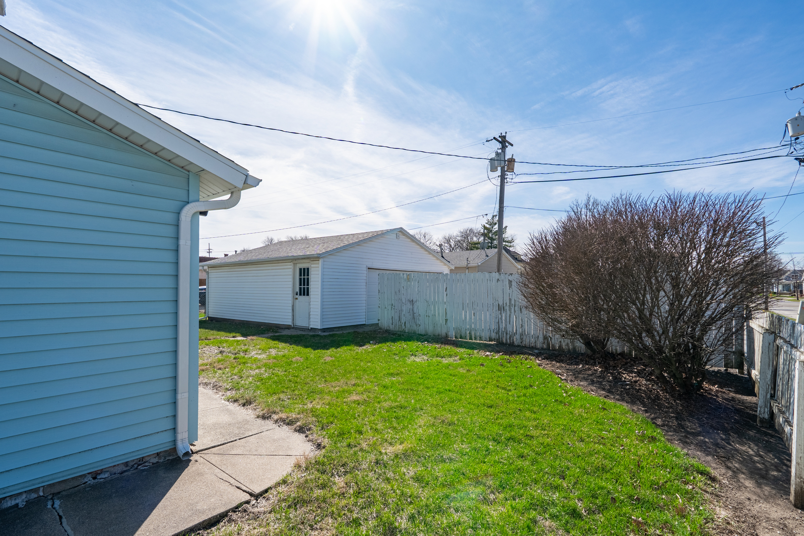 1201 S East Street, Bloomington, IL 61701