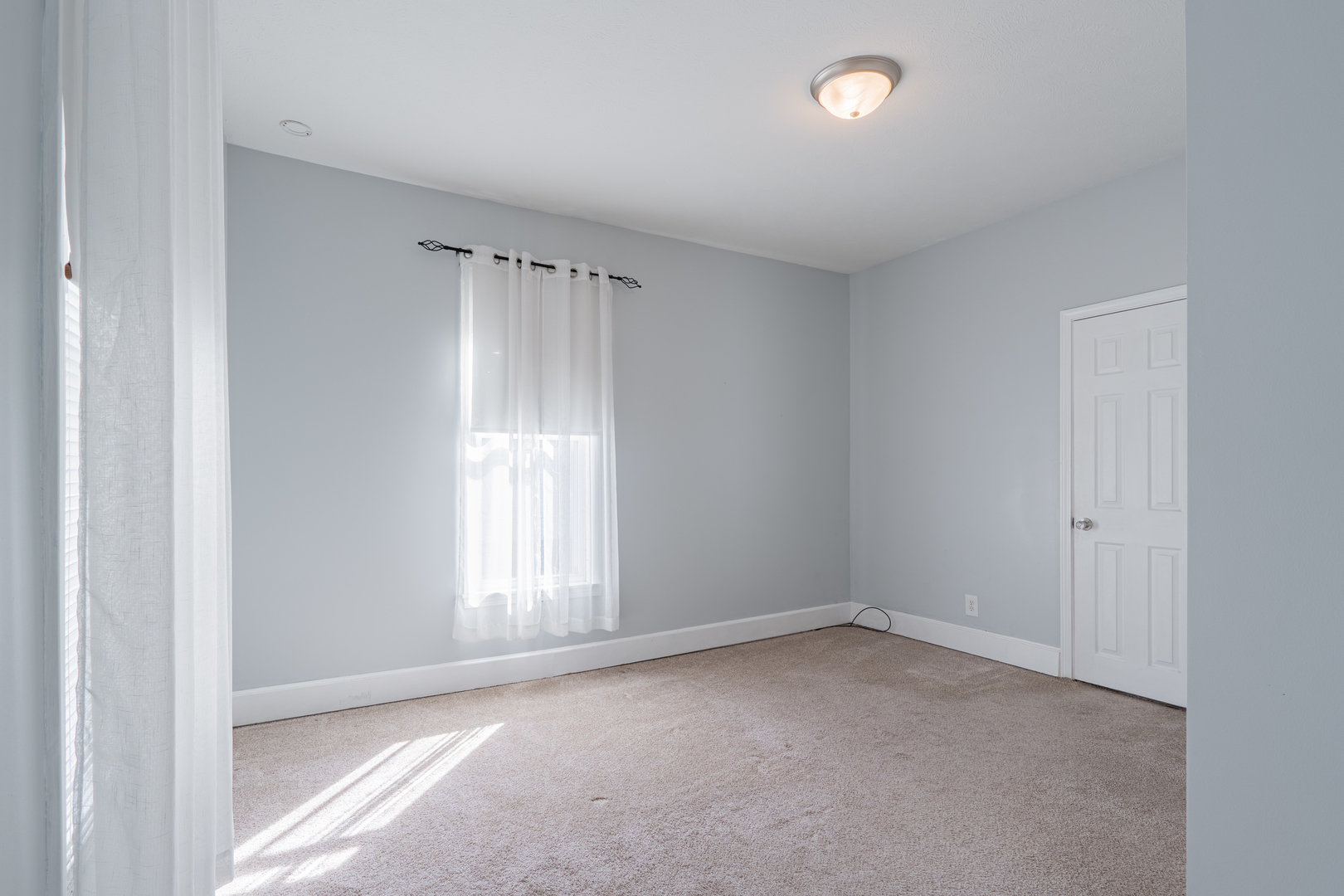 1201 S East Street, Bloomington, IL 61701