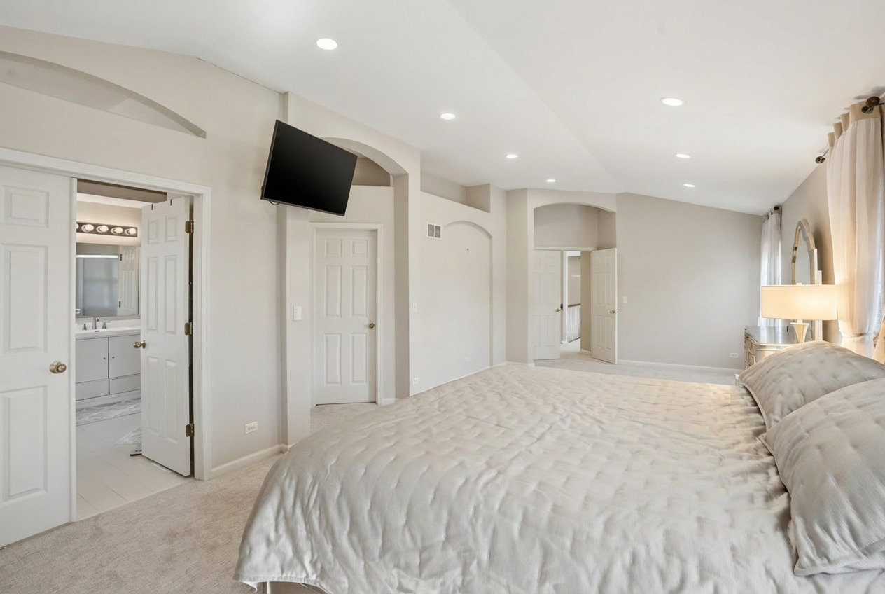 1905 S Osprey Lane, Libertyville, IL 60048