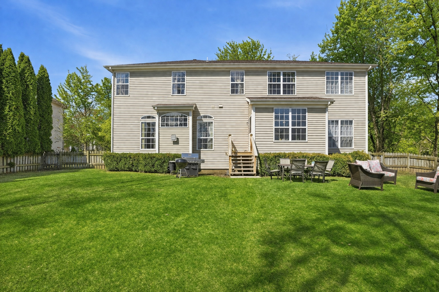 1905 S Osprey Lane, Libertyville, IL 60048