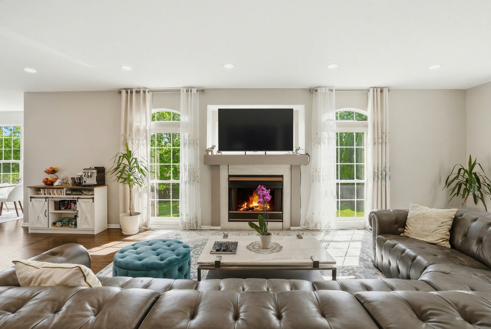 1905 S Osprey Lane, Libertyville, IL 60048