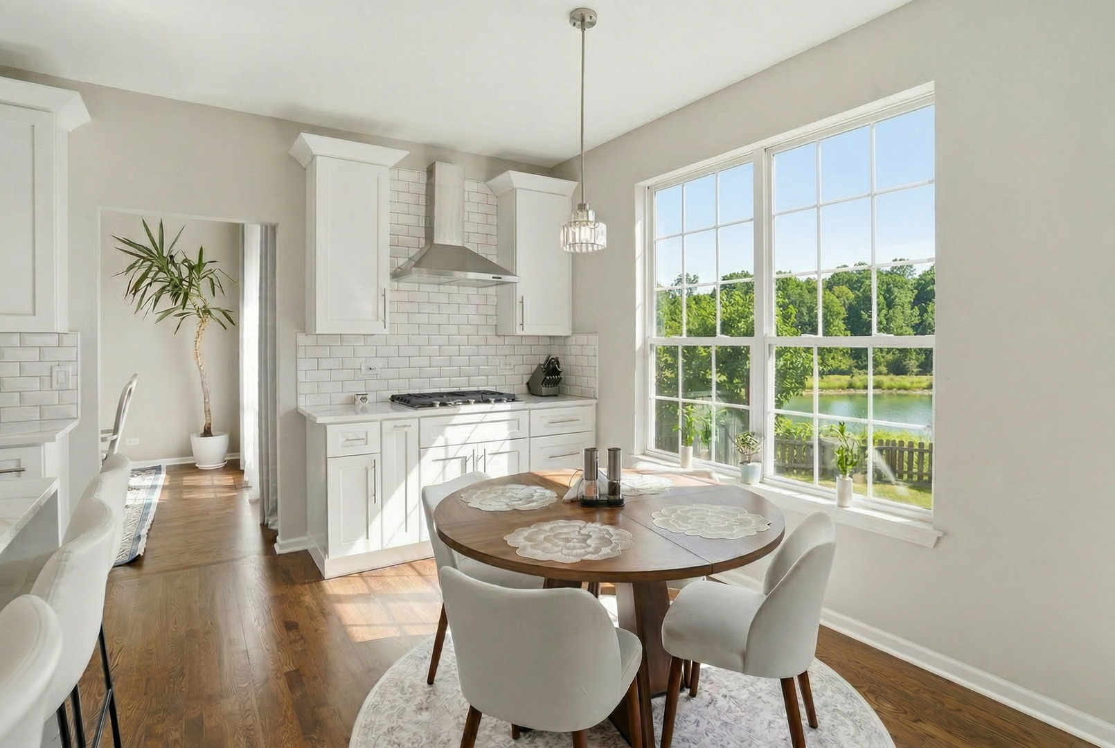 1905 S Osprey Lane, Libertyville, IL 60048