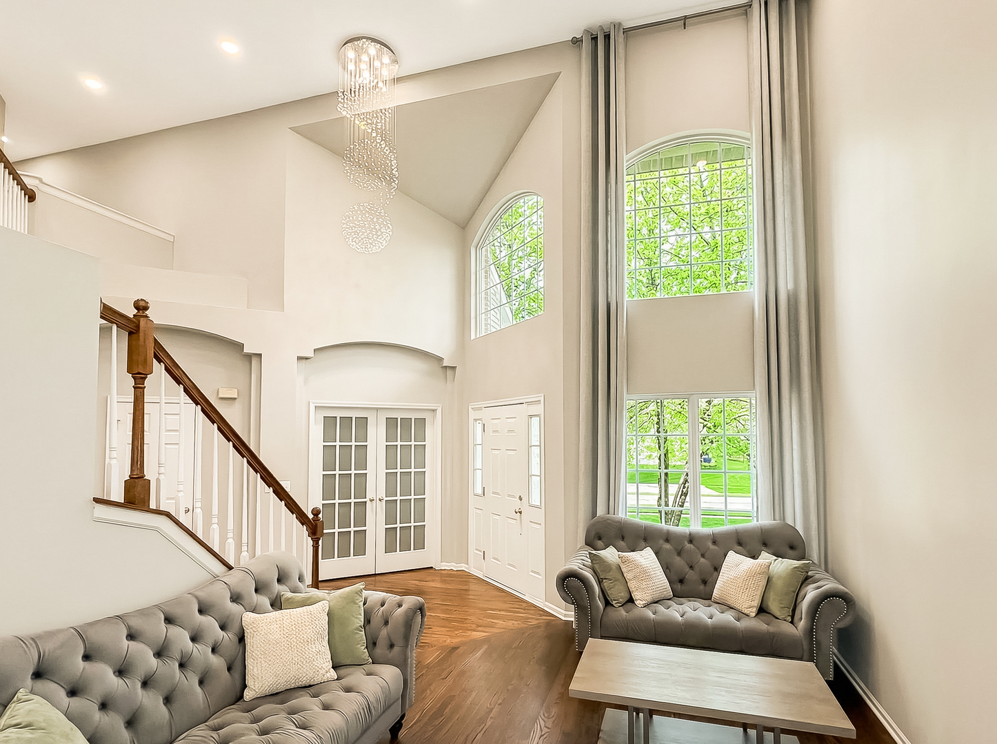 1905 S Osprey Lane, Libertyville, IL 60048