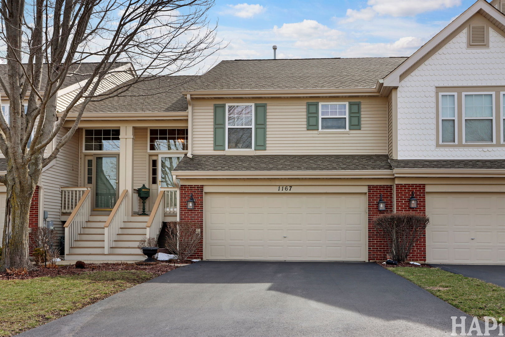 1167 N Oakwood Drive #32-3, Fox Lake, IL 60020