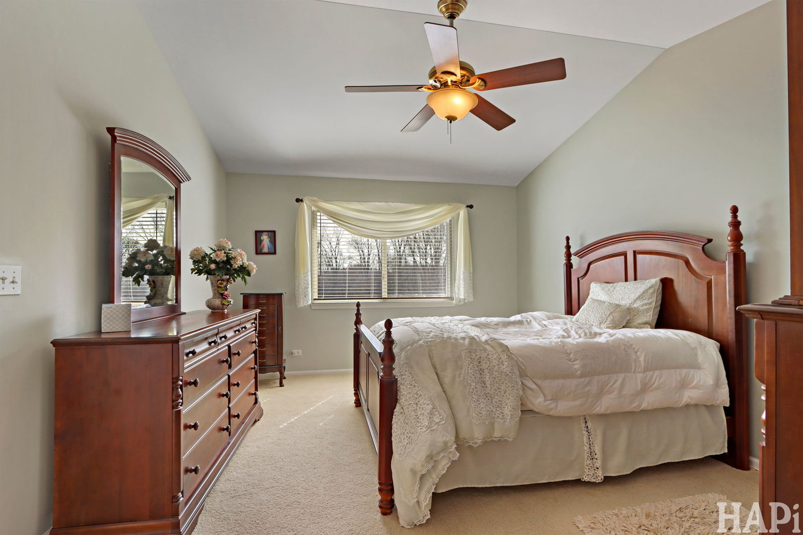 1167 N Oakwood Drive #32-3, Fox Lake, IL 60020