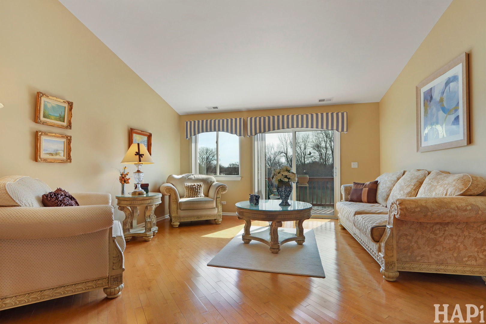 1167 N Oakwood Drive #32-3, Fox Lake, IL 60020