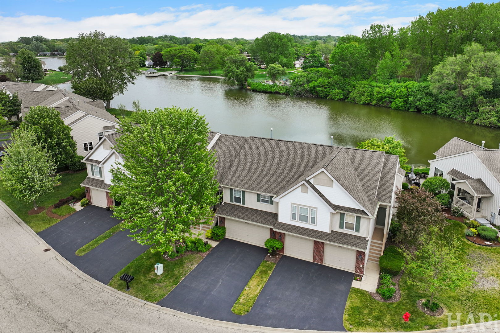 1167 N Oakwood Drive #32-3, Fox Lake, IL 60020