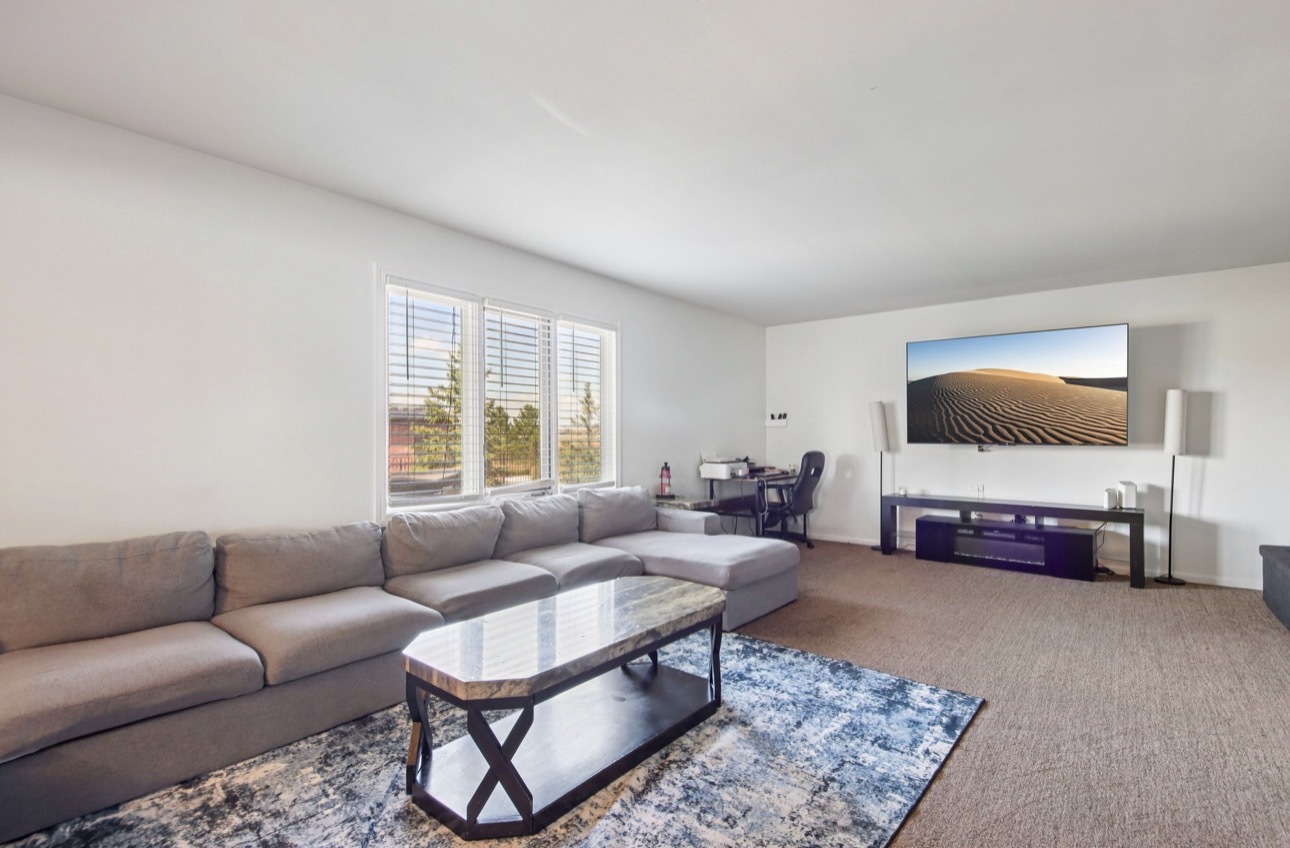 19328 Woodfield Court, Tinley Park, IL 60487