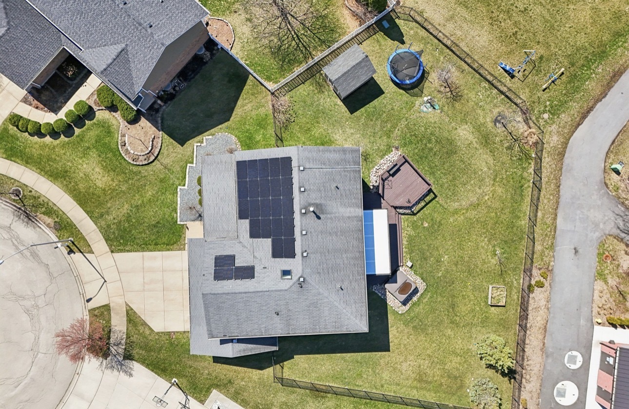 19328 Woodfield Court, Tinley Park, IL 60487