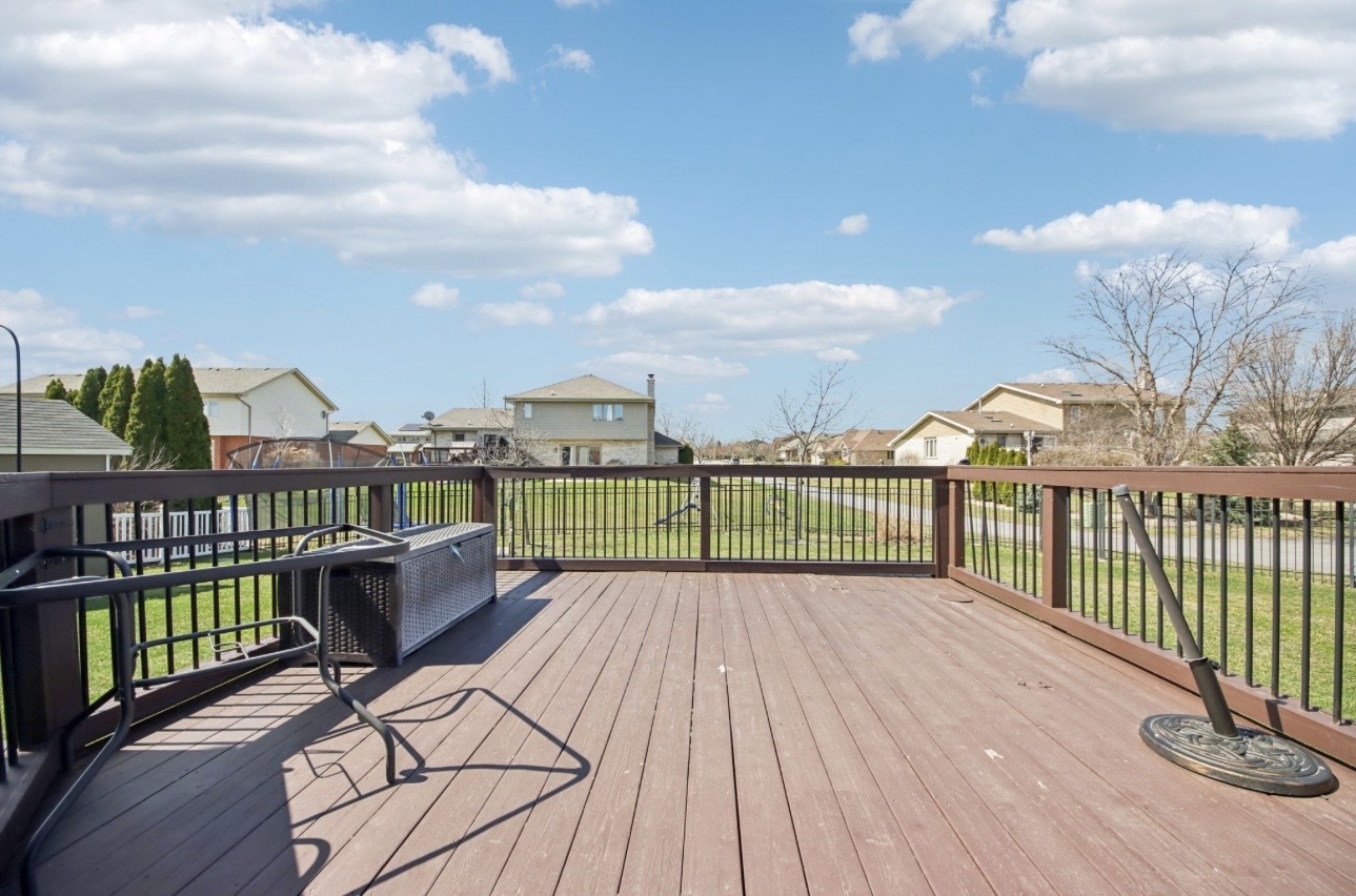 19328 Woodfield Court, Tinley Park, IL 60487