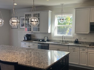 16W764 Hawthorne Court, Willowbrook, IL 60527