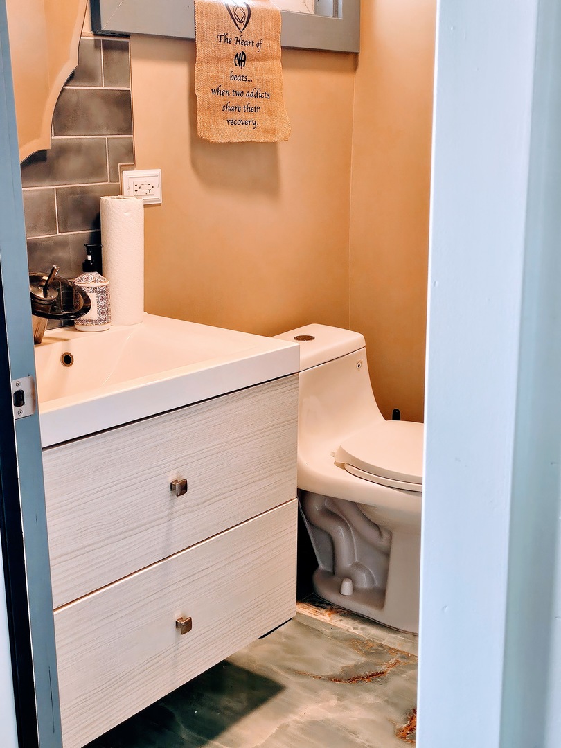 5254 W Monroe Street, Chicago, IL 60644