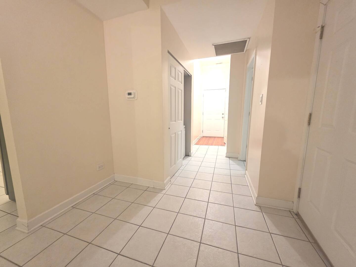 2329 W Belmont Avenue #2E, Chicago, IL 60618