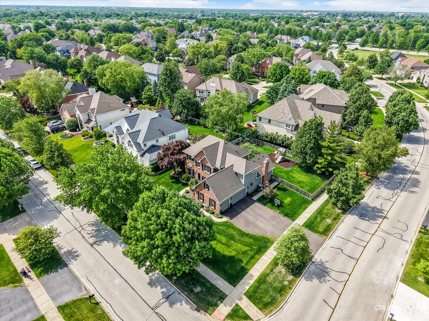 2603 Charlestowne Lane, Naperville, IL 60564