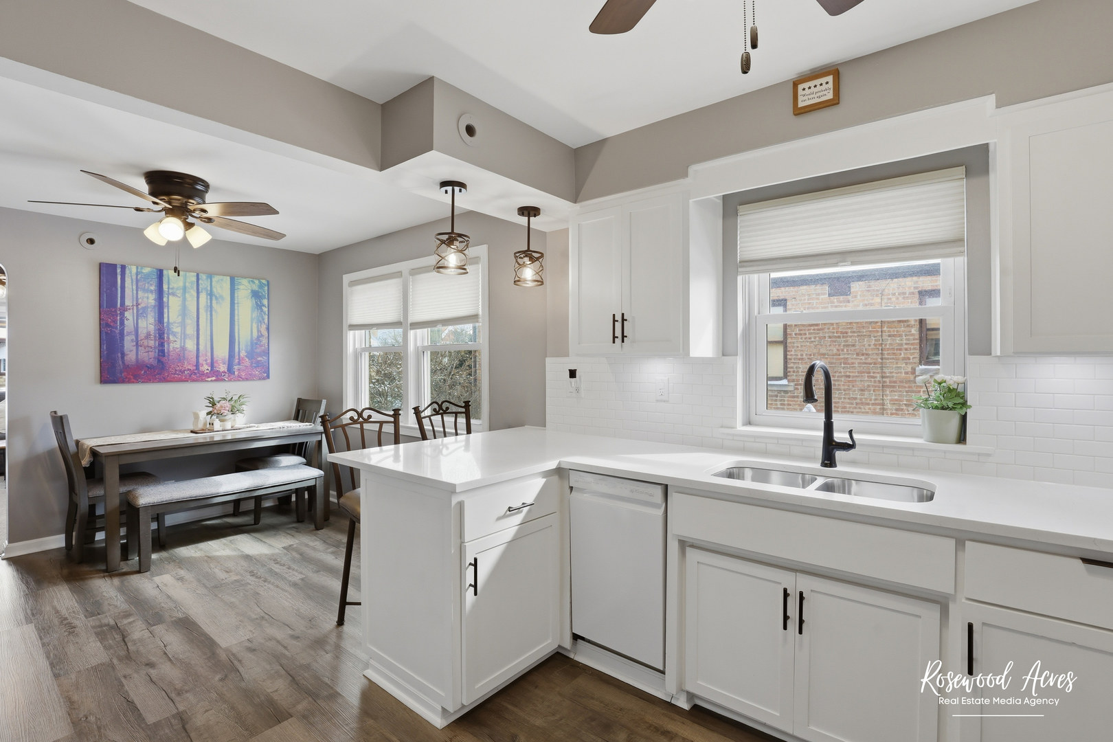 7329 W 55th Place, Summit, IL 60501