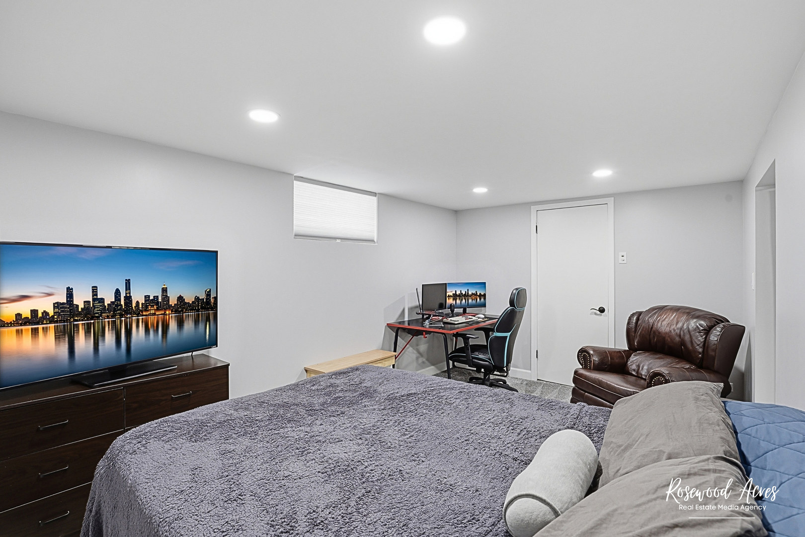 7329 W 55th Place, Summit, IL 60501