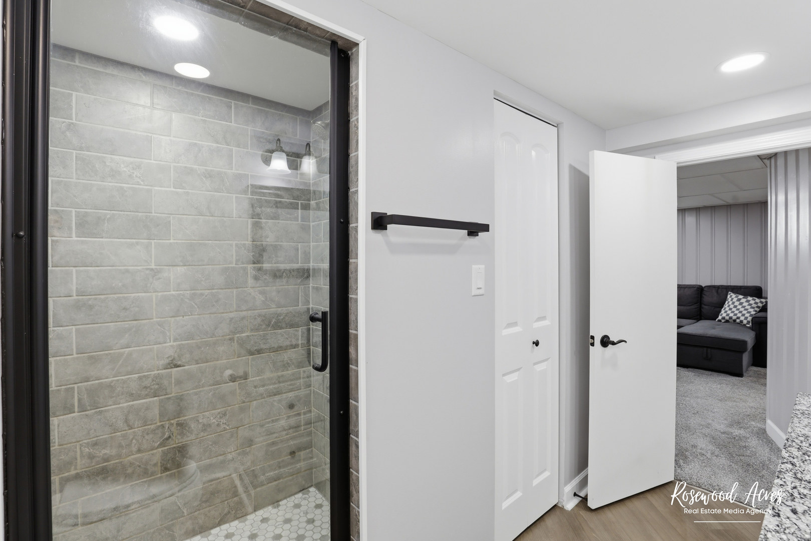 7329 W 55th Place, Summit, IL 60501