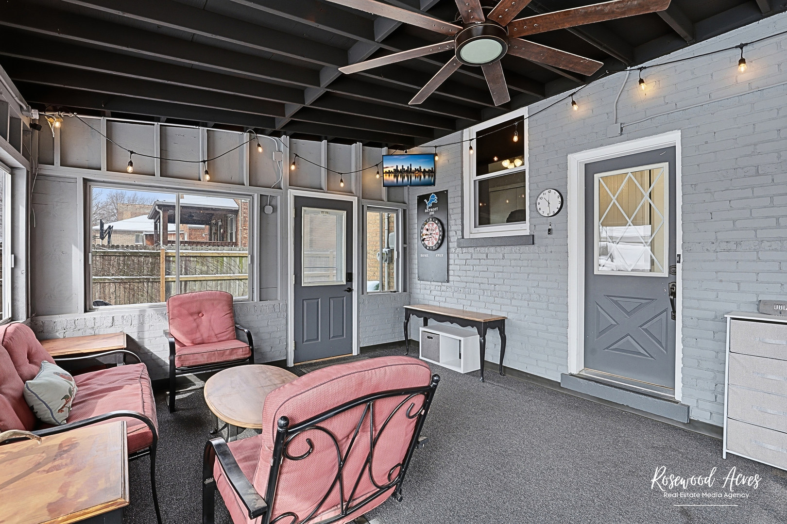 7329 W 55th Place, Summit, IL 60501