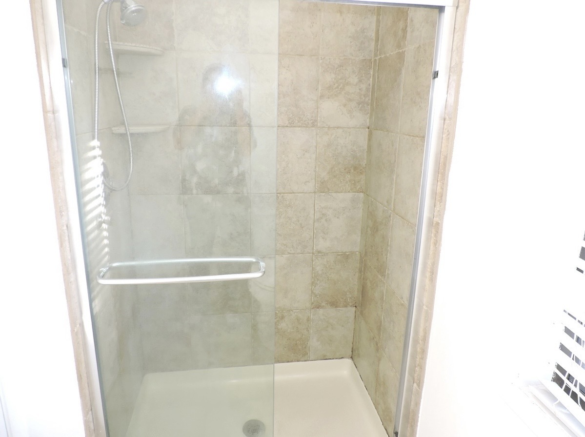 245 Carlisle Avenue, Westmont, IL 60559