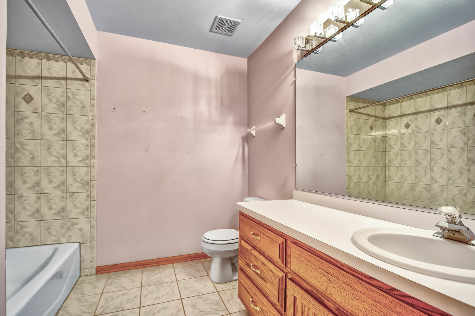 13537 Latrobe Avenue #-, Crestwood, IL 60418