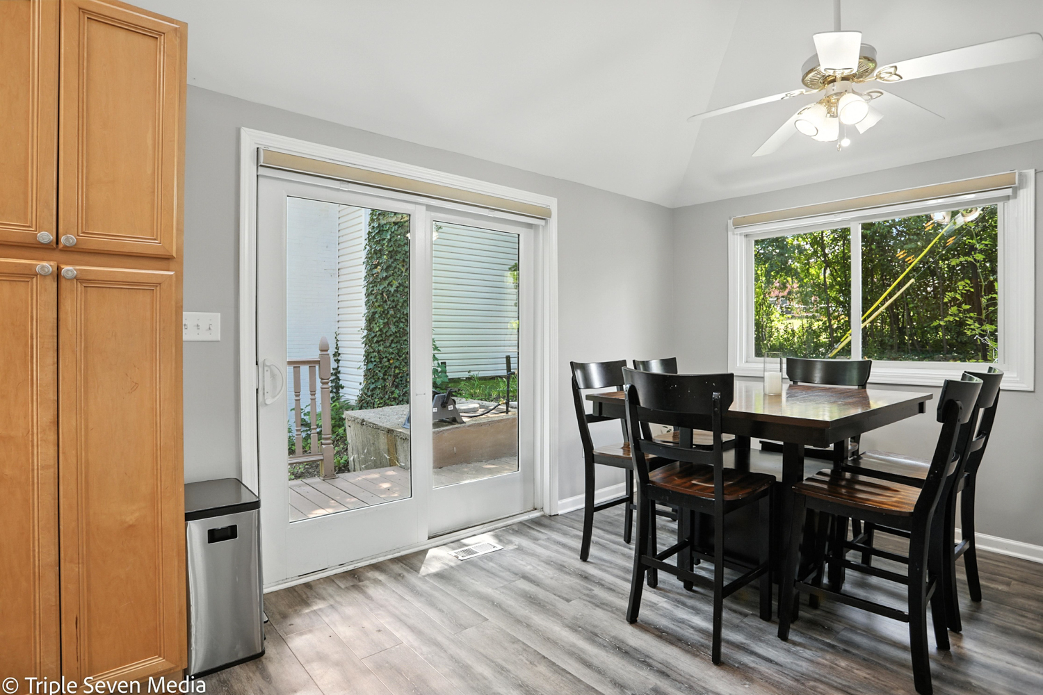 28629 W Ravine Drive, Barrington, IL 60010