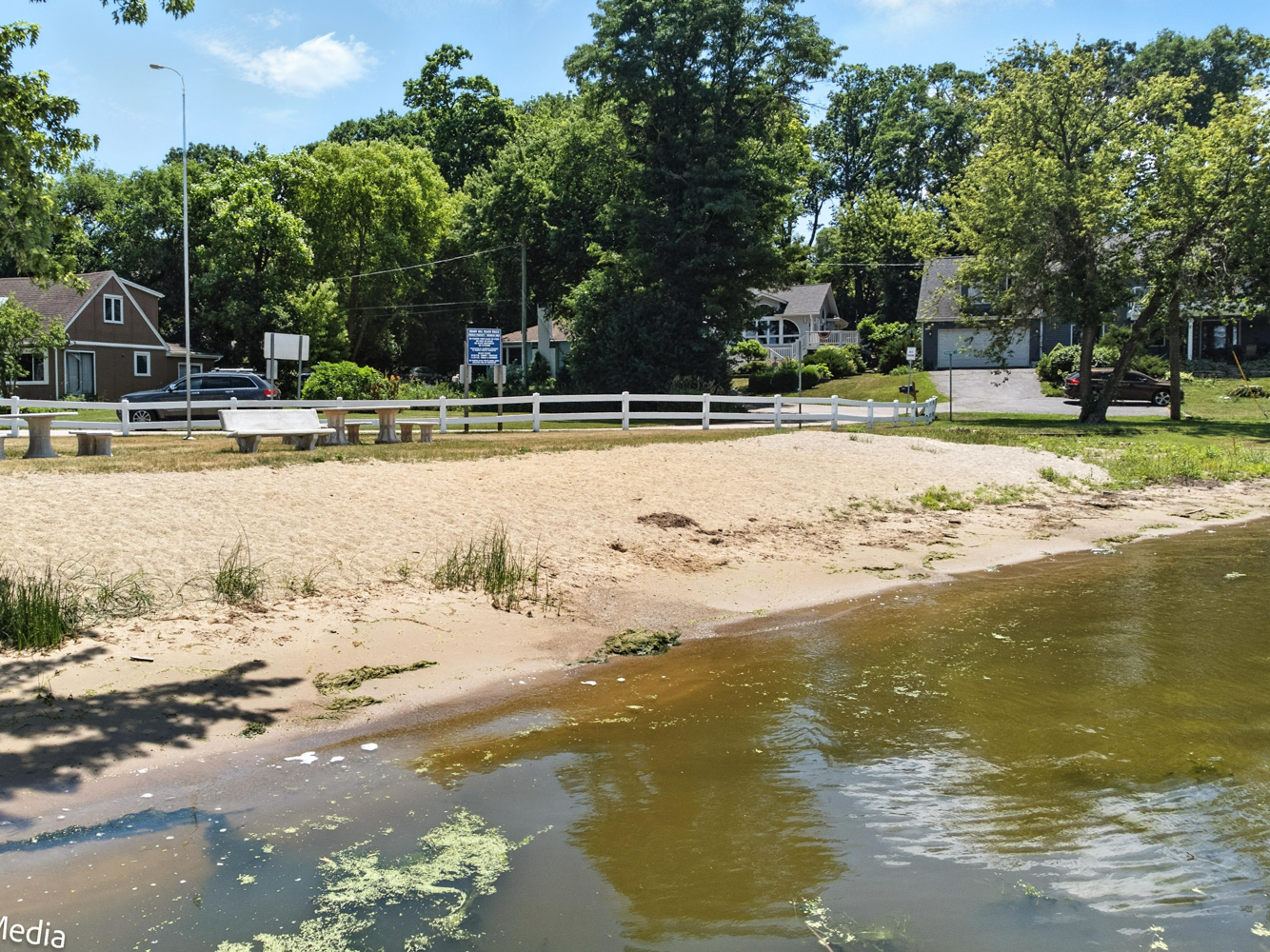 28629 W Ravine Drive, Barrington, IL 60010