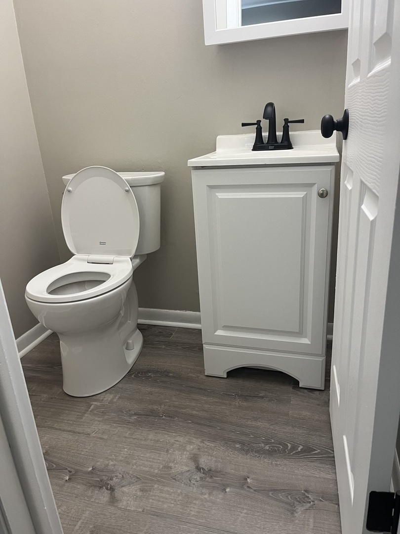 7041 S 99th Street #2w, Chicago Ridge, IL 60415