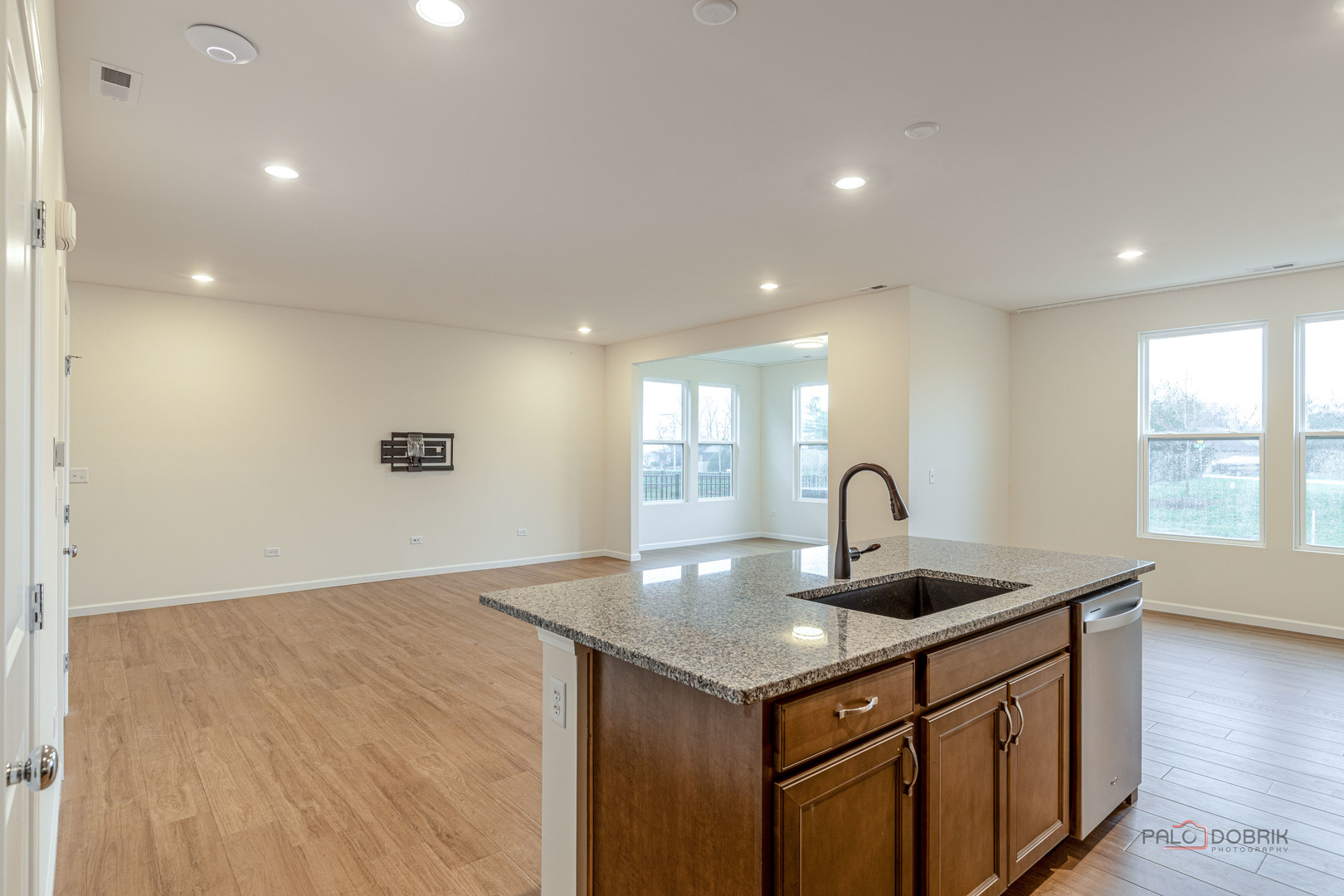 2751 Lawlor Lane, Naperville, IL 60564