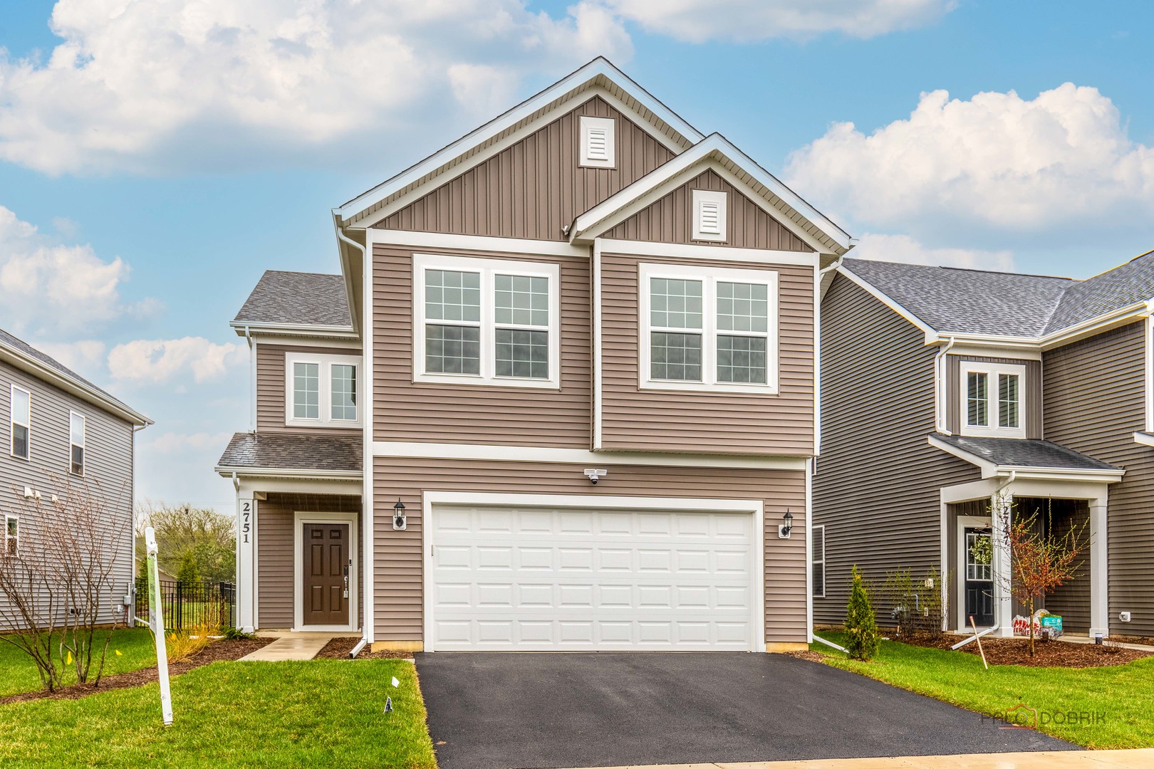 2751 Lawlor Lane, Naperville, IL 60564