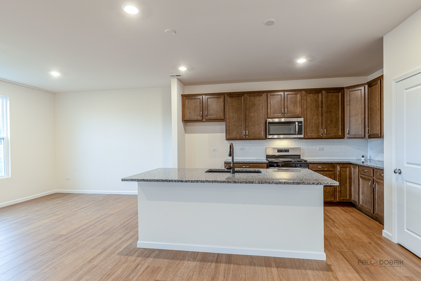 2751 Lawlor Lane, Naperville, IL 60564