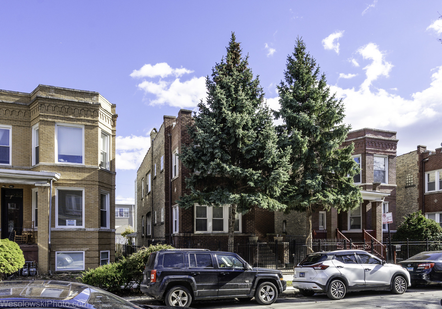 3039 N Haussen Court, Chicago, IL 60618