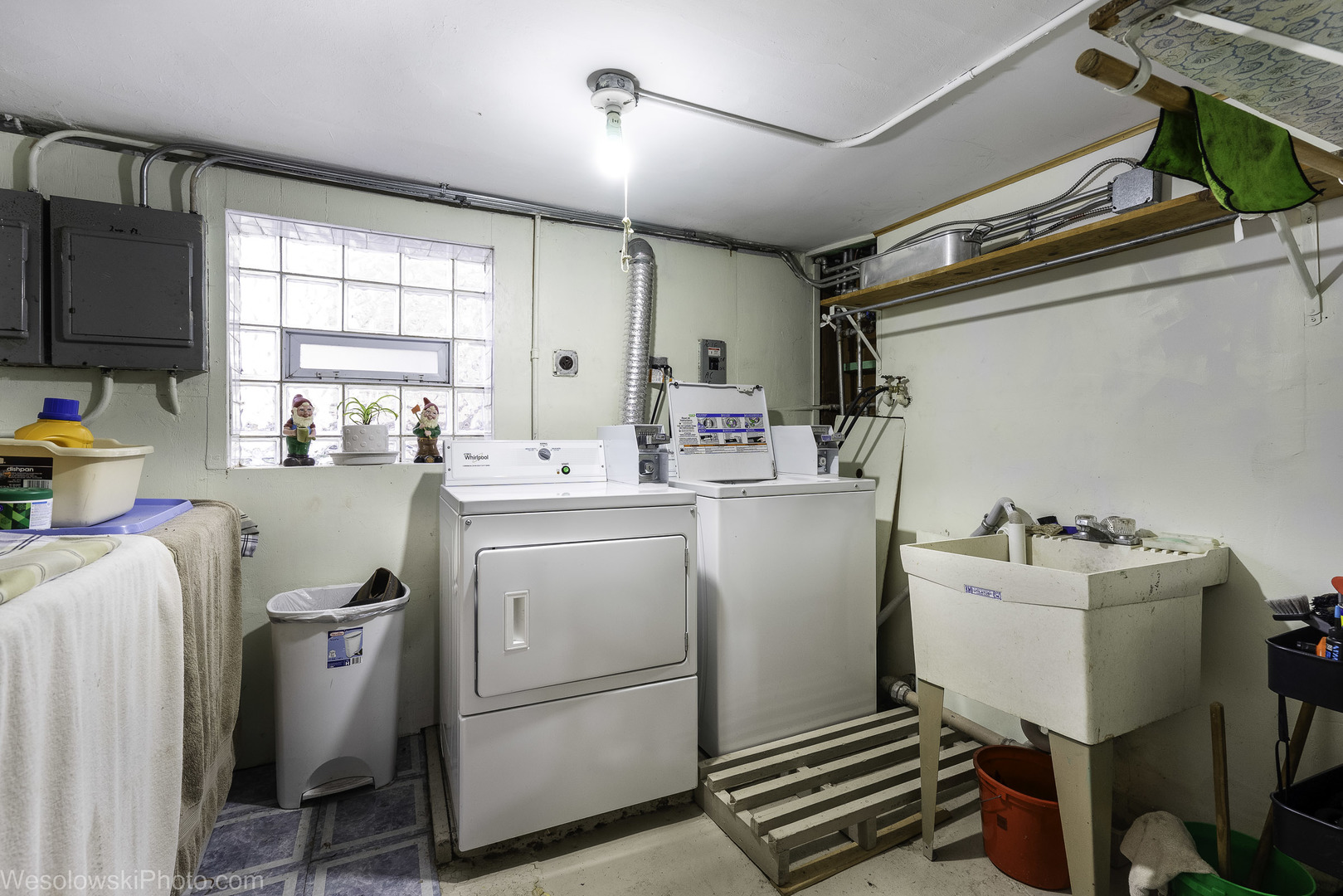 3039 N Haussen Court, Chicago, IL 60618