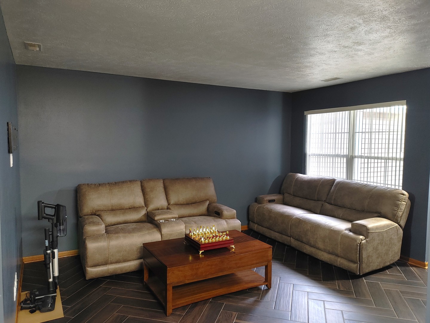 150 N Wooster Street #9, Capron, IL 61012