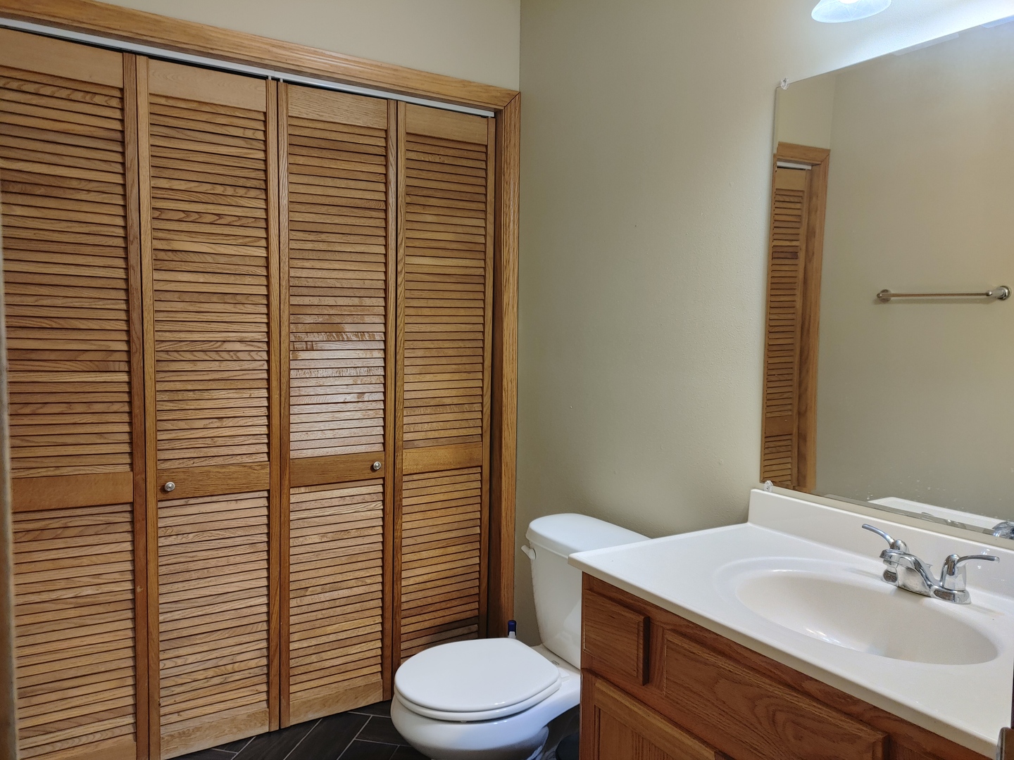 150 N Wooster Street #9, Capron, IL 61012