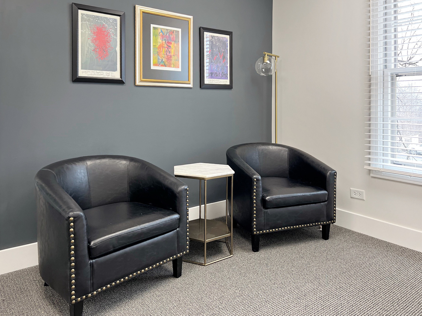 610 W Roosevelt Road #D2, Wheaton, IL 60187