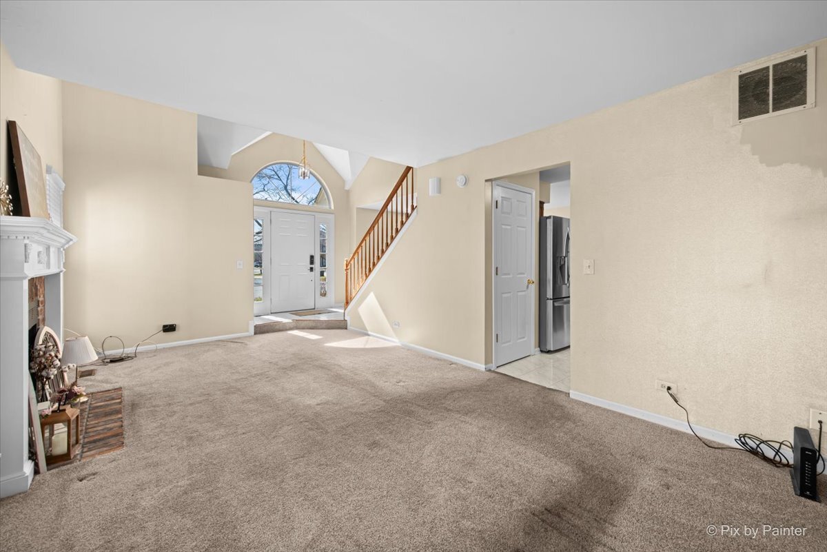 620 Stone Brook Court, Elk Grove Village, IL 60007