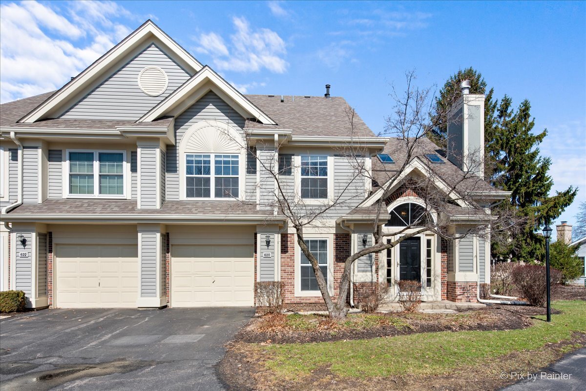 620 Stone Brook Court, Elk Grove Village, IL 60007