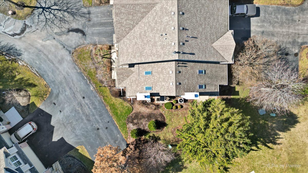 620 Stone Brook Court, Elk Grove Village, IL 60007