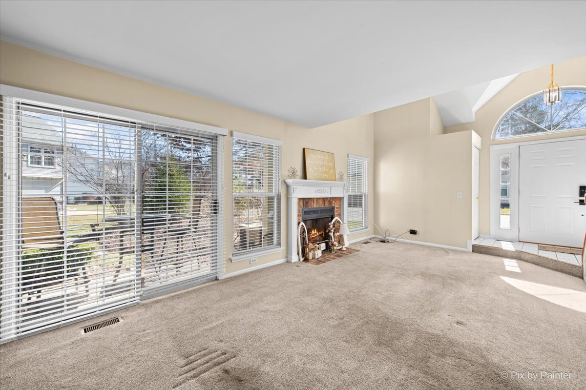 620 Stone Brook Court, Elk Grove Village, IL 60007