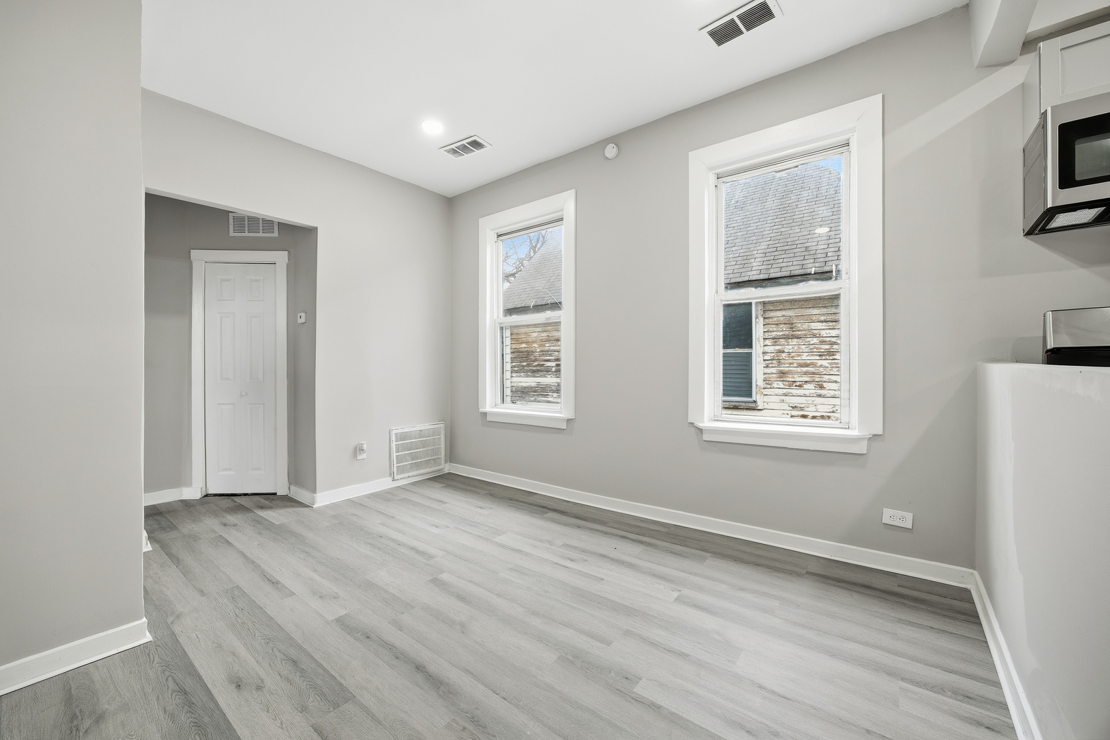 66 E 100th Street, Chicago, IL 60628