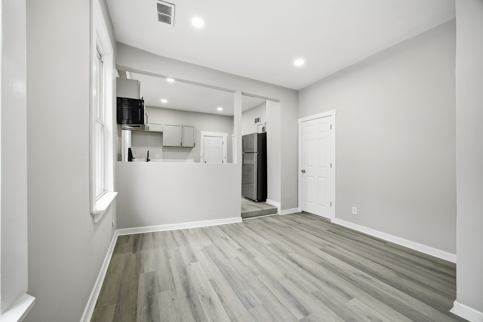 66 E 100th Street, Chicago, IL 60628