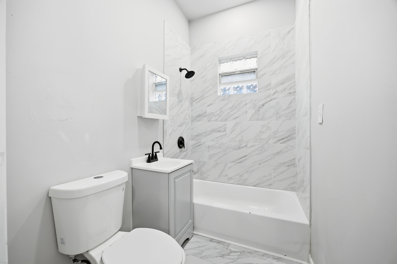 66 E 100th Street, Chicago, IL 60628