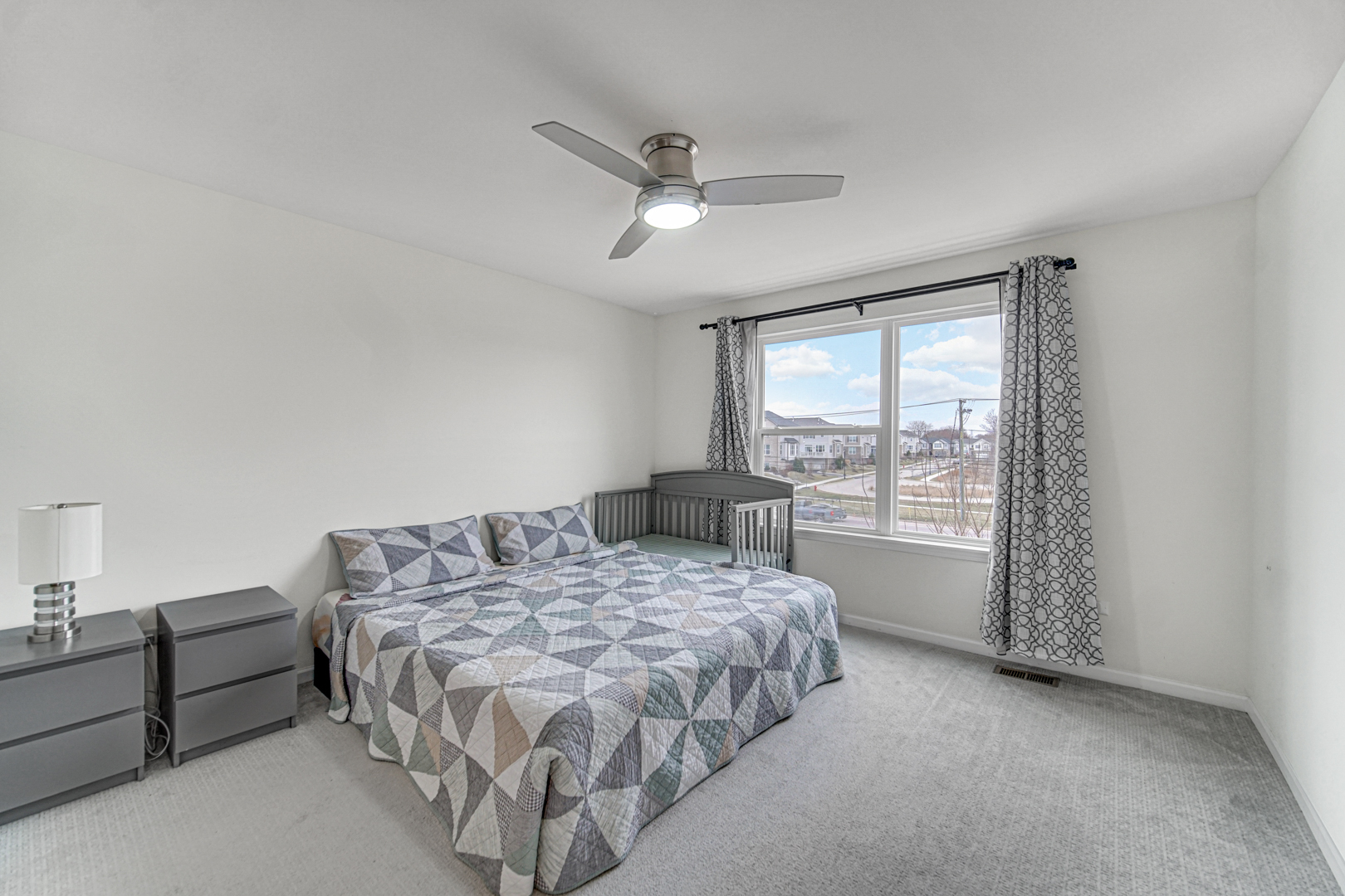 3S528 Cambridge Court #3S528, Warrenville, IL 60555