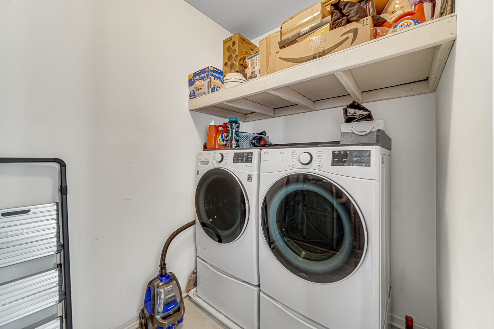 3S528 Cambridge Court #3S528, Warrenville, IL 60555