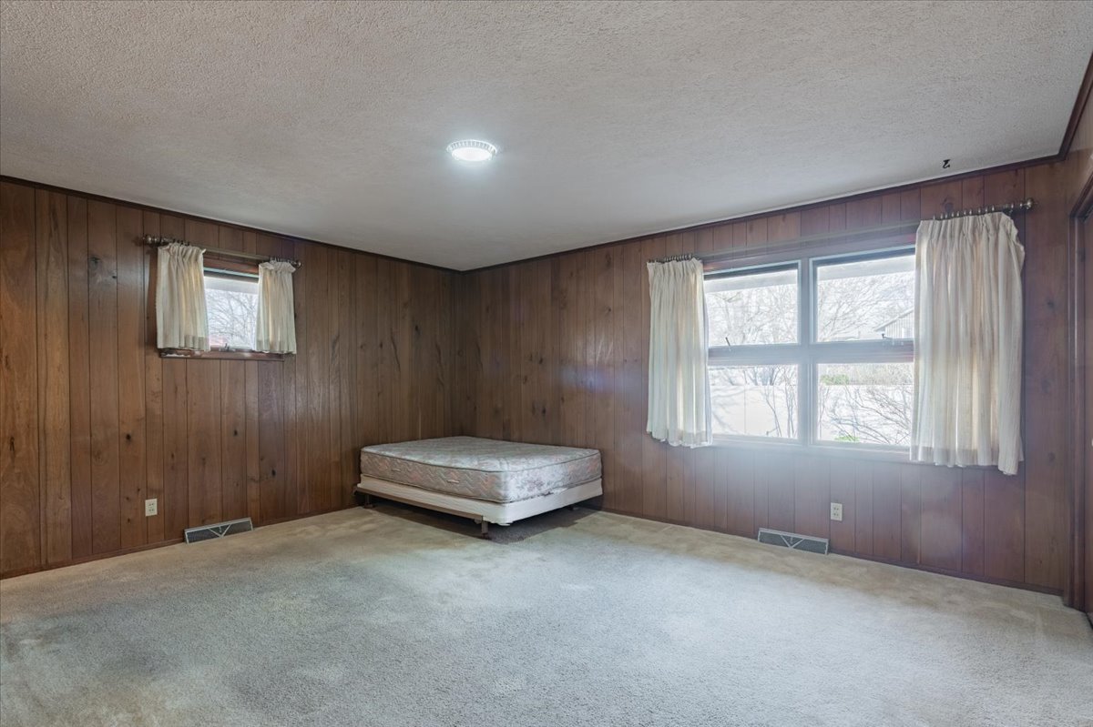 402 S Blair Drive, Normal, IL 61761