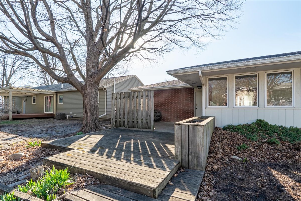 402 S Blair Drive, Normal, IL 61761